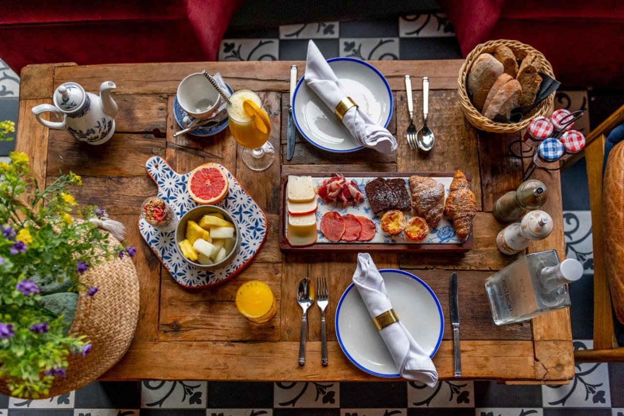 138 Liberdade Hotel Lisboa Exteriér fotografie A typical breakfast at the restaurant